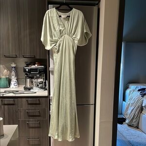 Elegant Sage Green Maxi Dress